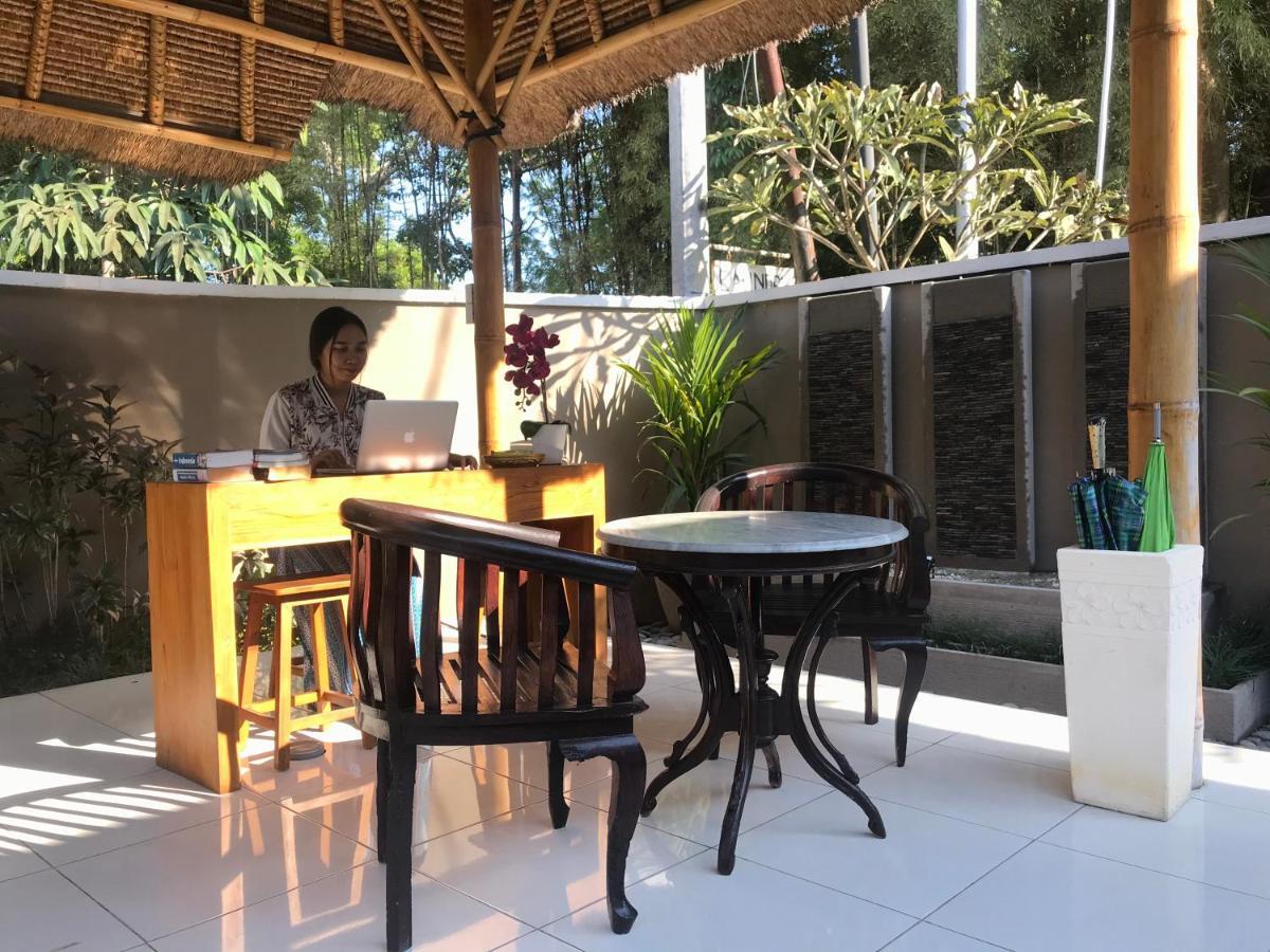 The Celuk Homestay Jimbaran  Exterior photo